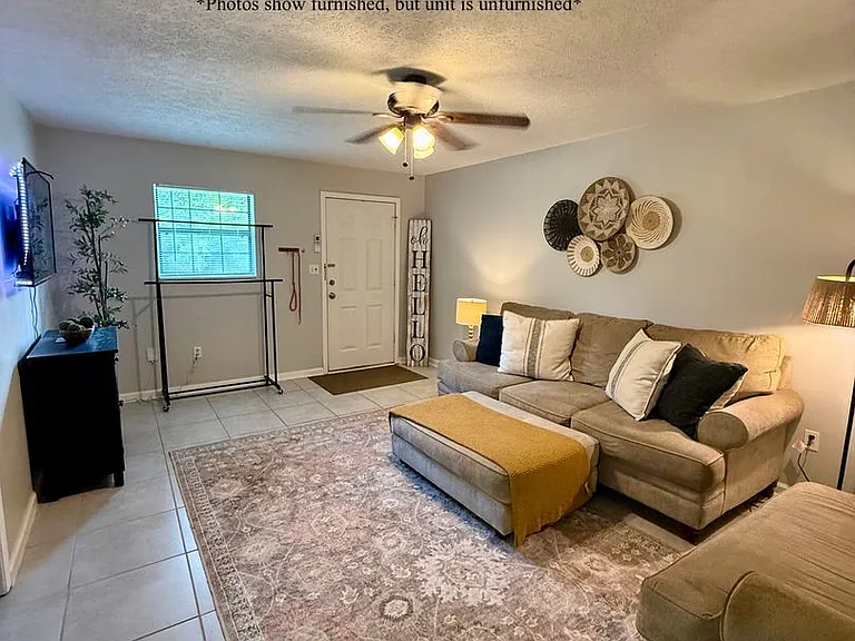 802 Old McGinley Dr — Photo 8