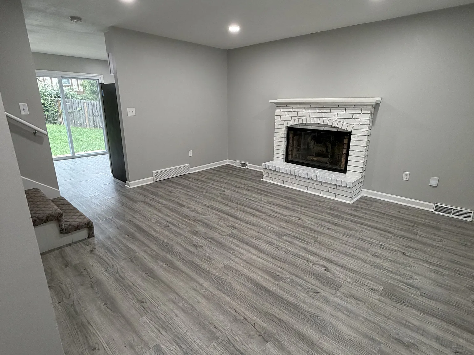800 South Willow Drive - 1 — Photo 4