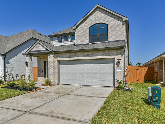 3rd image of 13106 Blue Flora Dr