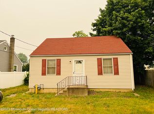 13 Macarthur Ave, Spotswood, NJ 08884