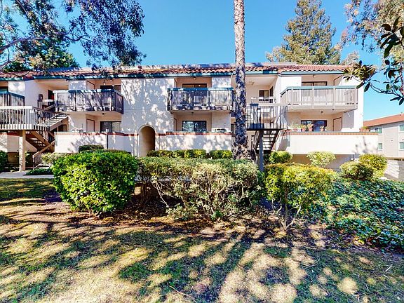 5th image of 704 San Conrado Ter Unit 6
