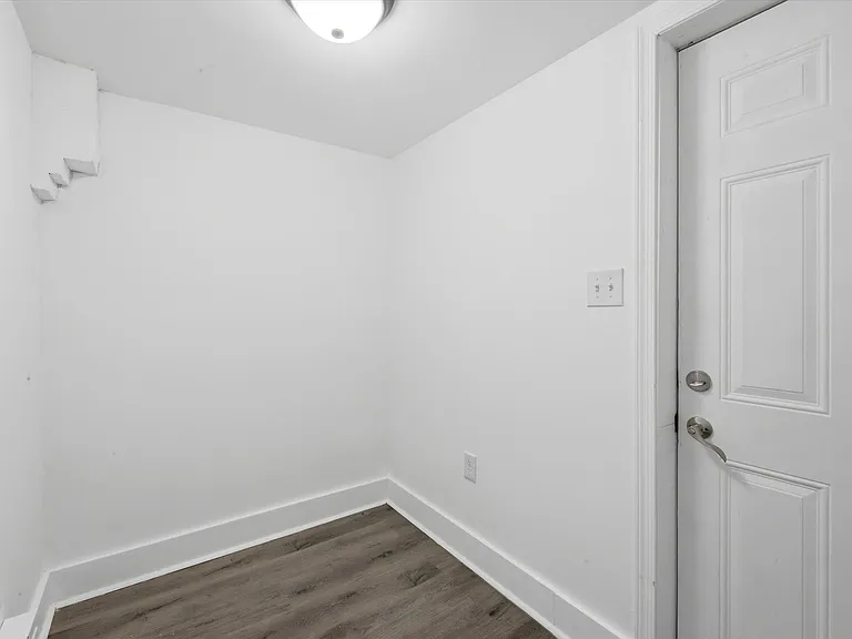 2806 Boudinot St — Photo 7
