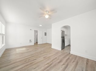 1734 E 3rd St APT 21, Long Beach, CA 90802