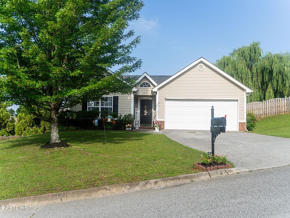 1st image of 2847 Ashridge Rd