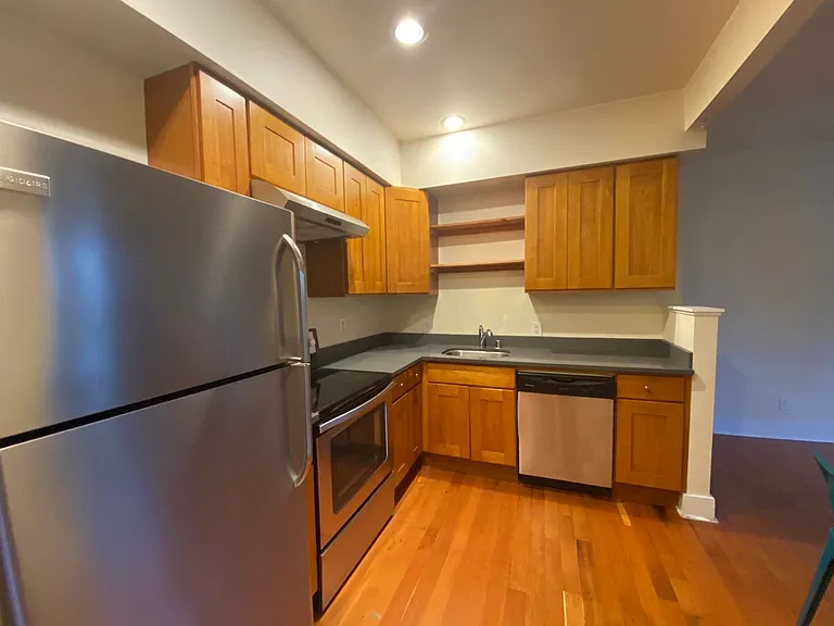 Cranmore Apartments — Photo 37