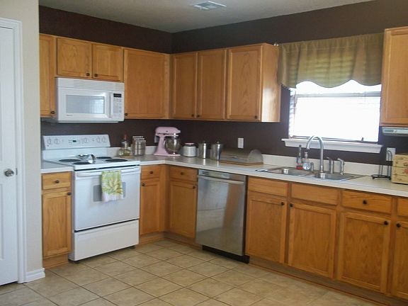 2nd image of 10532 NW 45th Ct