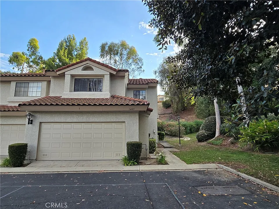 1405 Bodega Way #1