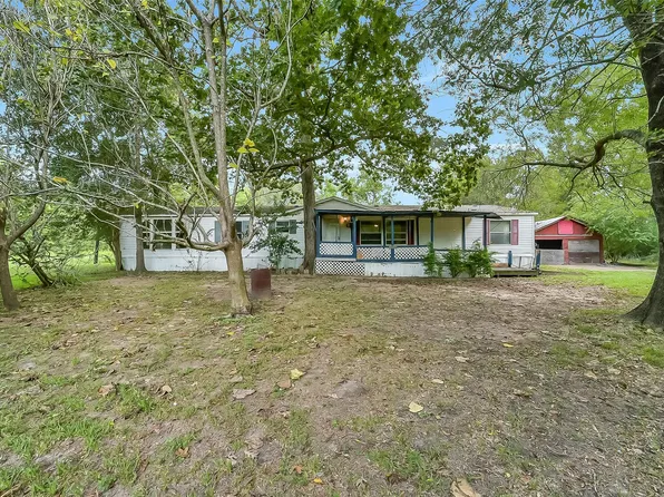 17315 Valley Ln, Conroe, TX 77306