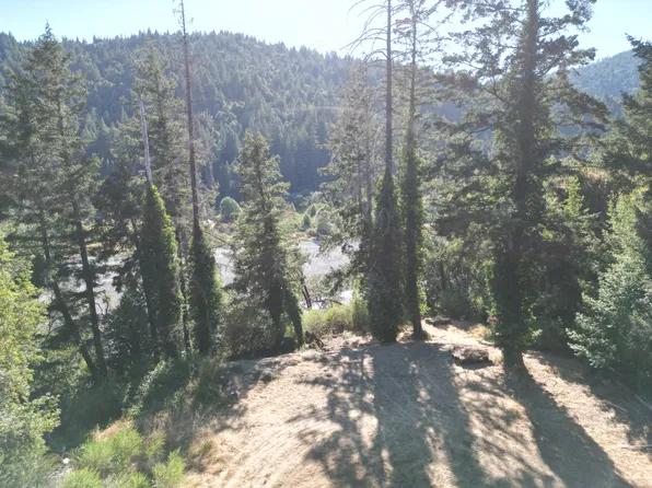 164 Plymouth Acres Rd, Miranda, CA 95553