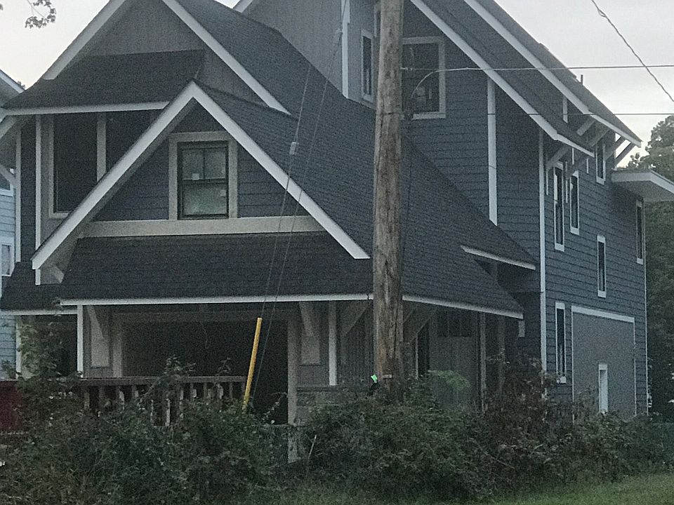 1st image of 1071 Deep Creek Ave