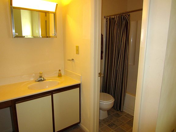 3rd image of 3721 Snowdrift Cir APT 304