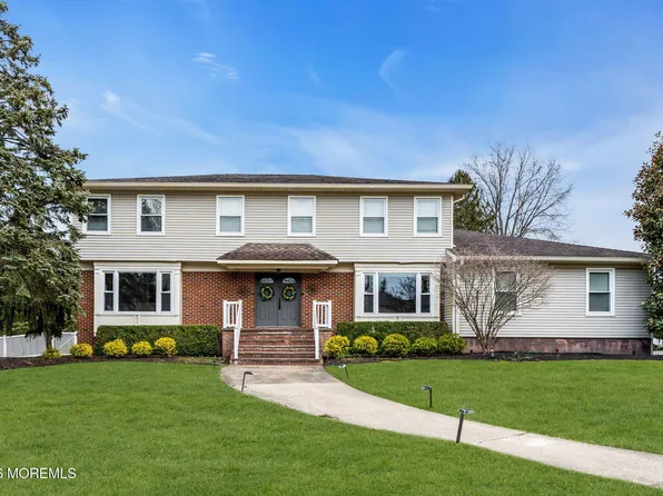 14 Hartshorne Road, Ocean Twp, NJ 07712