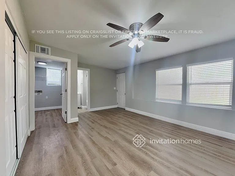 4359 Neptune Dr SE — Photo 4
