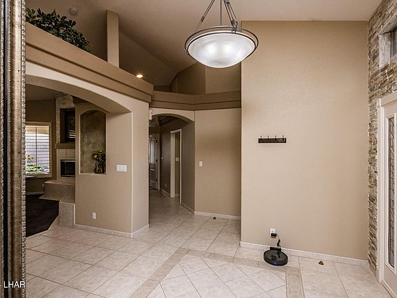 5th image of 2080 Palmer Dr