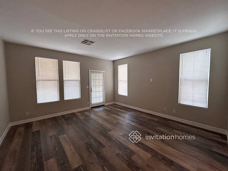 1201 Valerio Ln — Photo 3