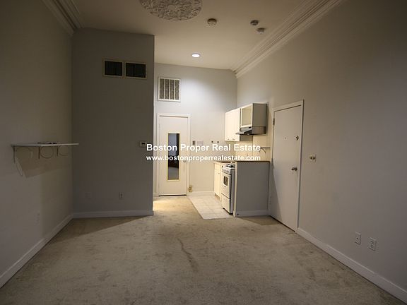 2nd image of 550 Columbus Ave