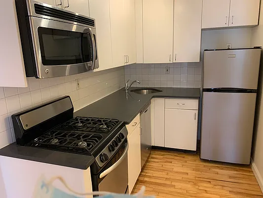 Rented by The Downtown LLC | media 39