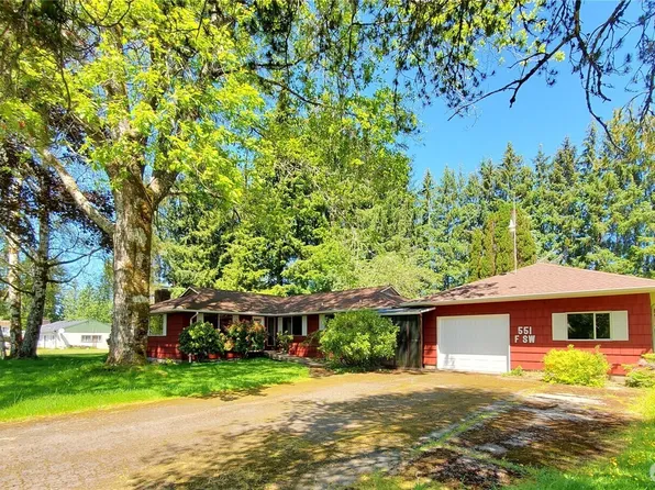 551 F Street, Forks, WA 98331