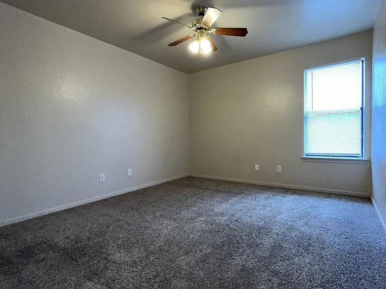1301 Nicholas Cir #A — Photo 9