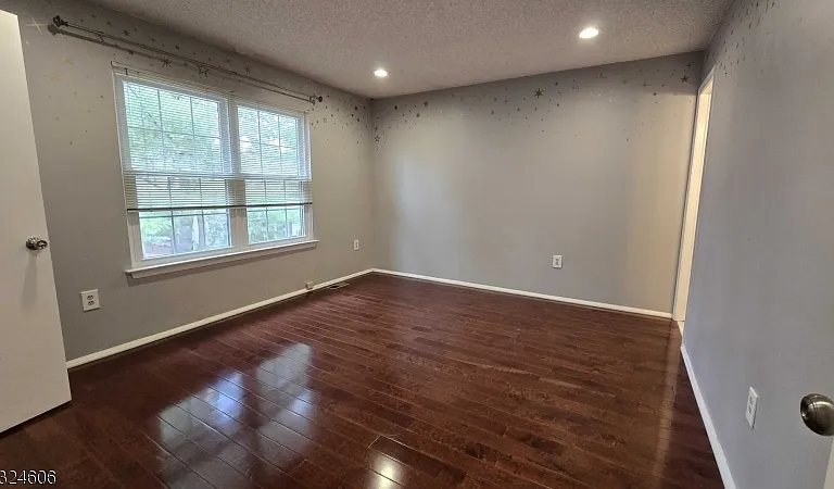 16 Lyon Ln — Photo 17