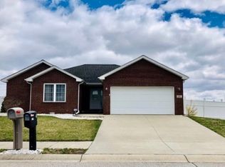 157 Graces Ln, Seymour, IN 47274