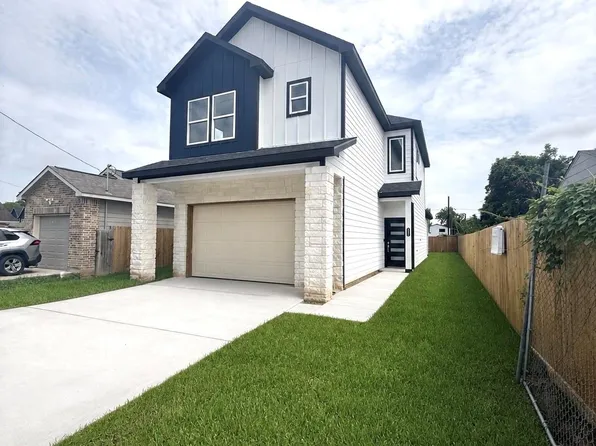 7953 Joy St, Houston, TX 77028