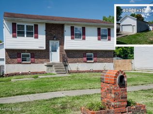12316 Kingsley Dr, Louisville, KY 40229