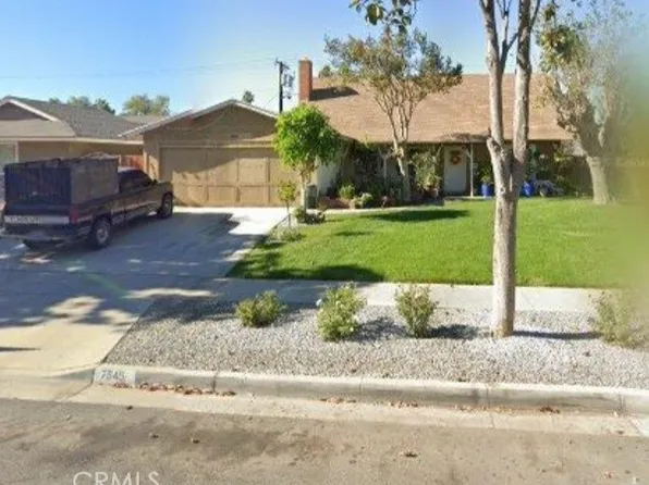 7945 Los Arboles Pl, Riverside, CA 92504