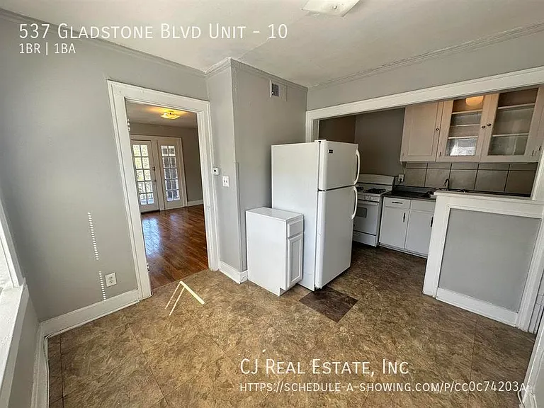 537 Gladstone Blvd #10 — Photo 7
