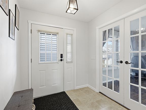 5th image of 863 Wawn Rd