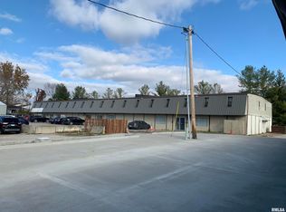 1848 S Main St, Jacksonville, IL