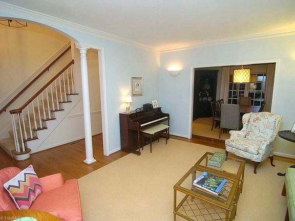 4th image of 4112 Glencove Ct