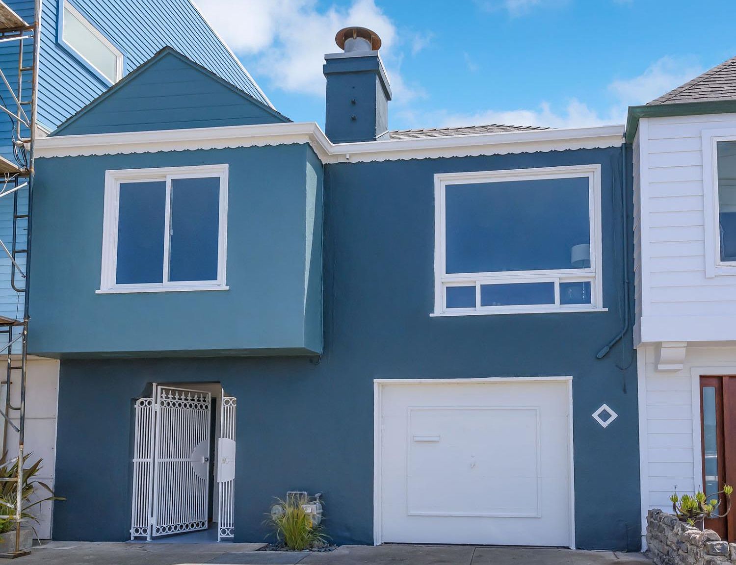 2076 Great Hwy, San Francisco, CA 94116 | MLS #423723335 | Zillow