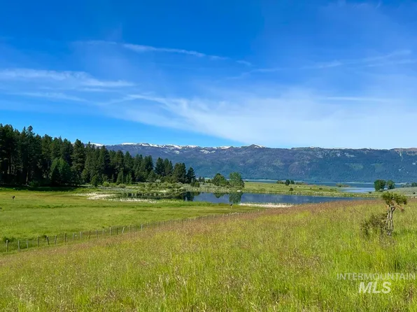 1765 Pine Lakes Ranch Dr, Cascade, ID 83611