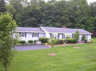 83 Dunderberg Rd, Central Valley, NY 10917