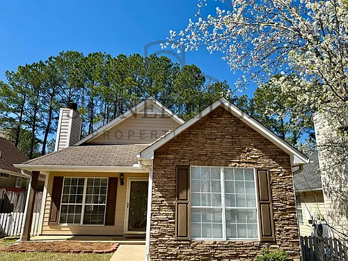 1016 Wyndham Ln Photo 1