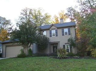 5565 Angel Oaks Dr, Winston Salem, NC 27105