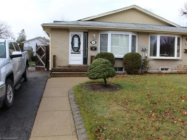 43 Inverness St, Brantford, ON N3V 1A9