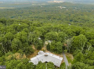 680 Wren Ln, Harpers Ferry, WV 25425