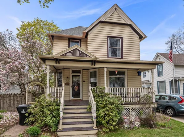 1612 N Main STREET, Racine, WI 53402