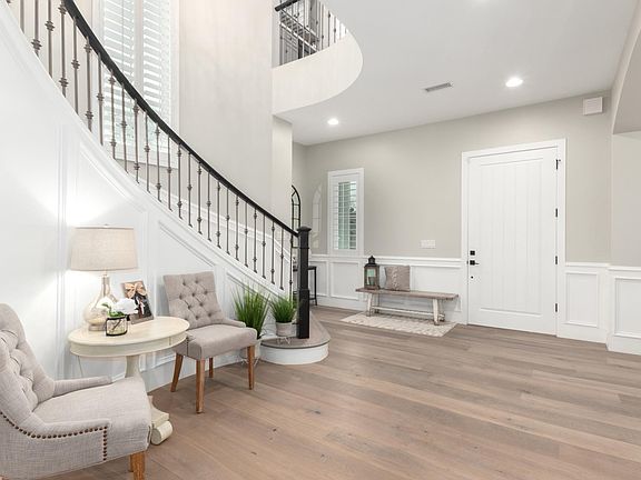 4th image of 4543 E Glenrosa Ave