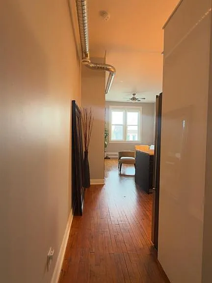 1154 Wyandotte St E #2 — Photo 8