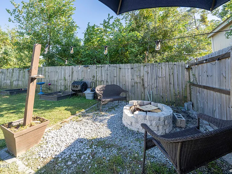 6328 Olokee St — Photo 24