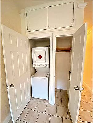 2nd image of 455 W 50th St APT 7