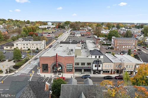 30 W Broad St Photo 1