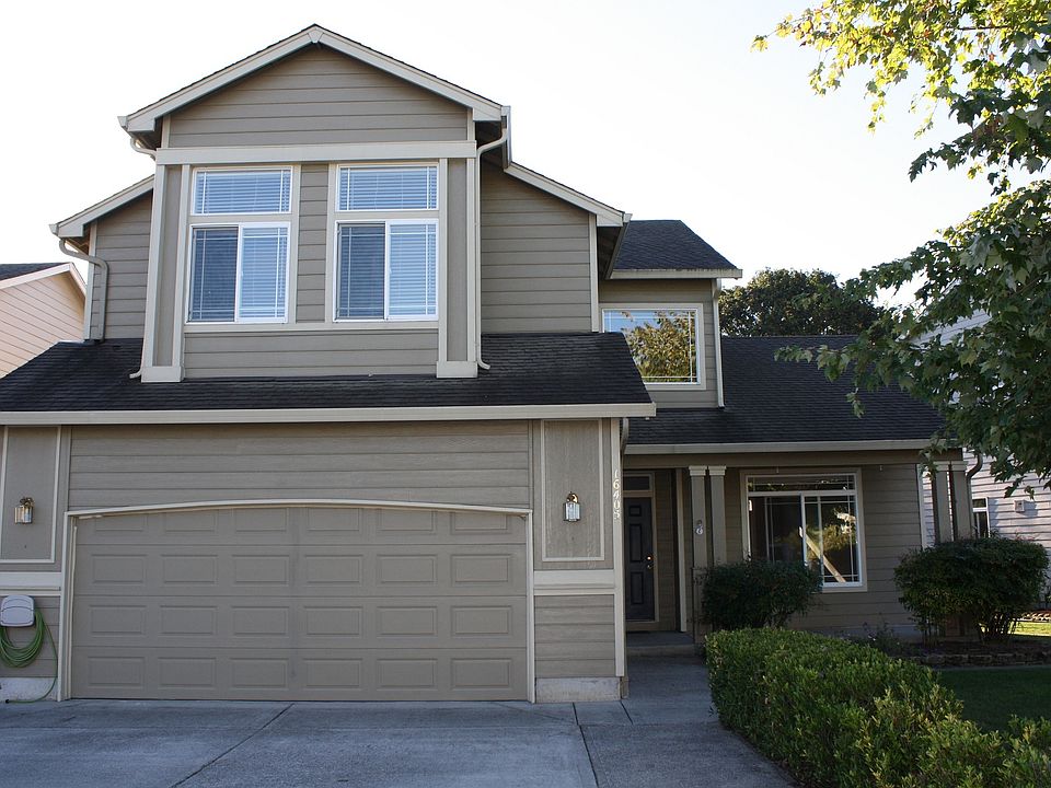 1st image of 16405 NE 65th Cir