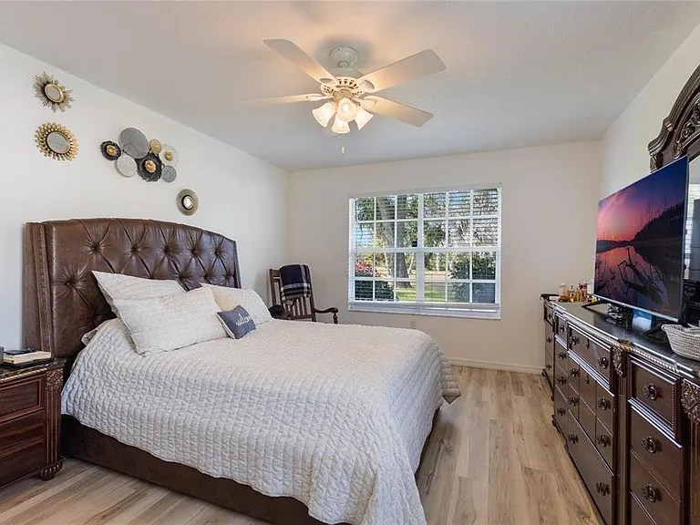 615 Juniper Way — Photo 6