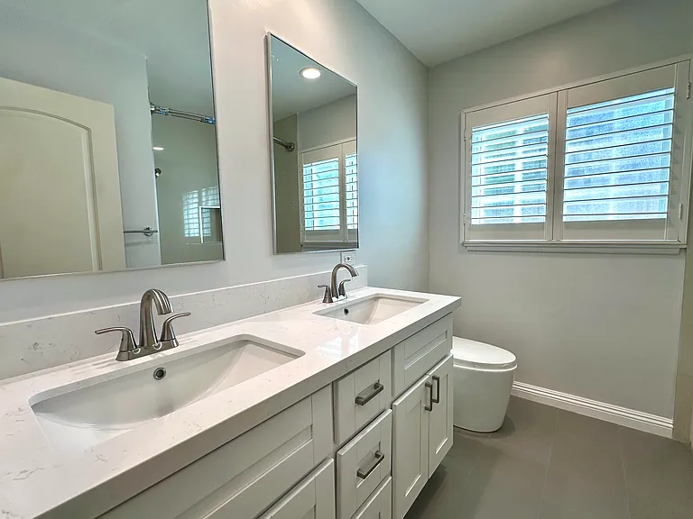 248 Bloom Dr — Photo 16