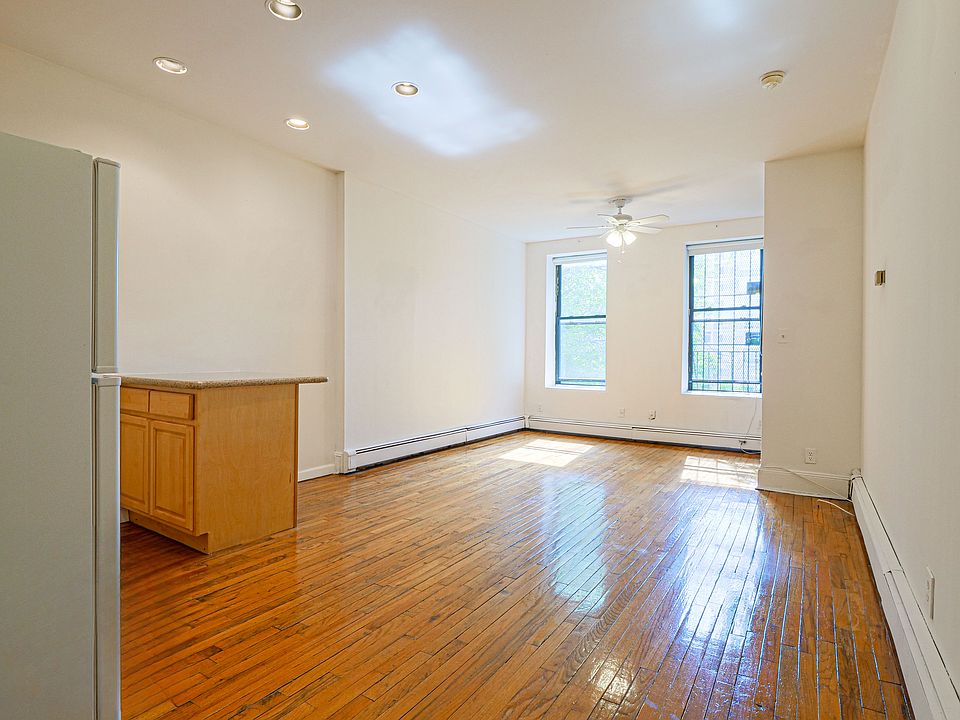 1st image of 677 Classon Ave APT 2LR
