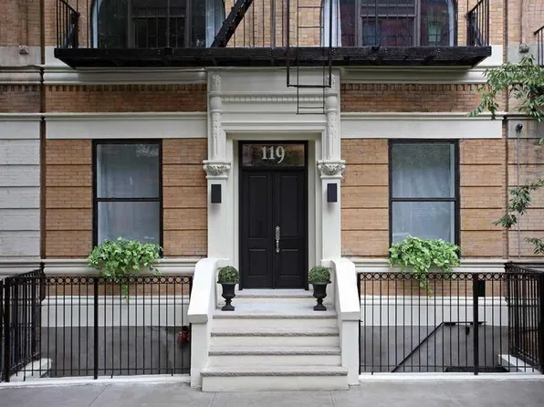 119 East 101st Street image 1 of 10